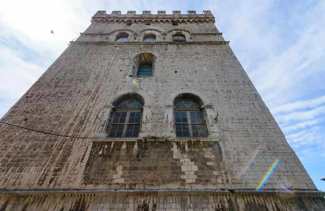 Sottopalazzo-1